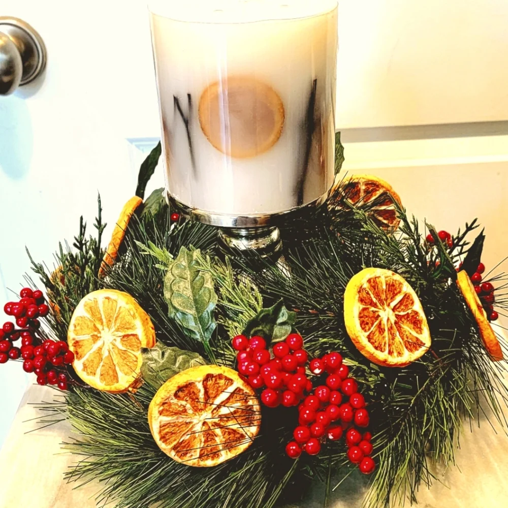 Winter Wreath Centerpiece Table Arrangement Decor Orange Berries Oranges - Picture 6 of 6